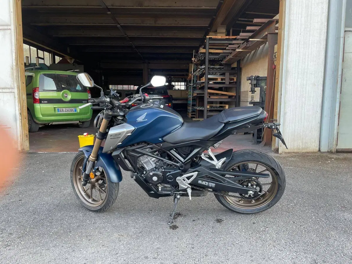 Honda CB 125 R (2021 - 23) (9)