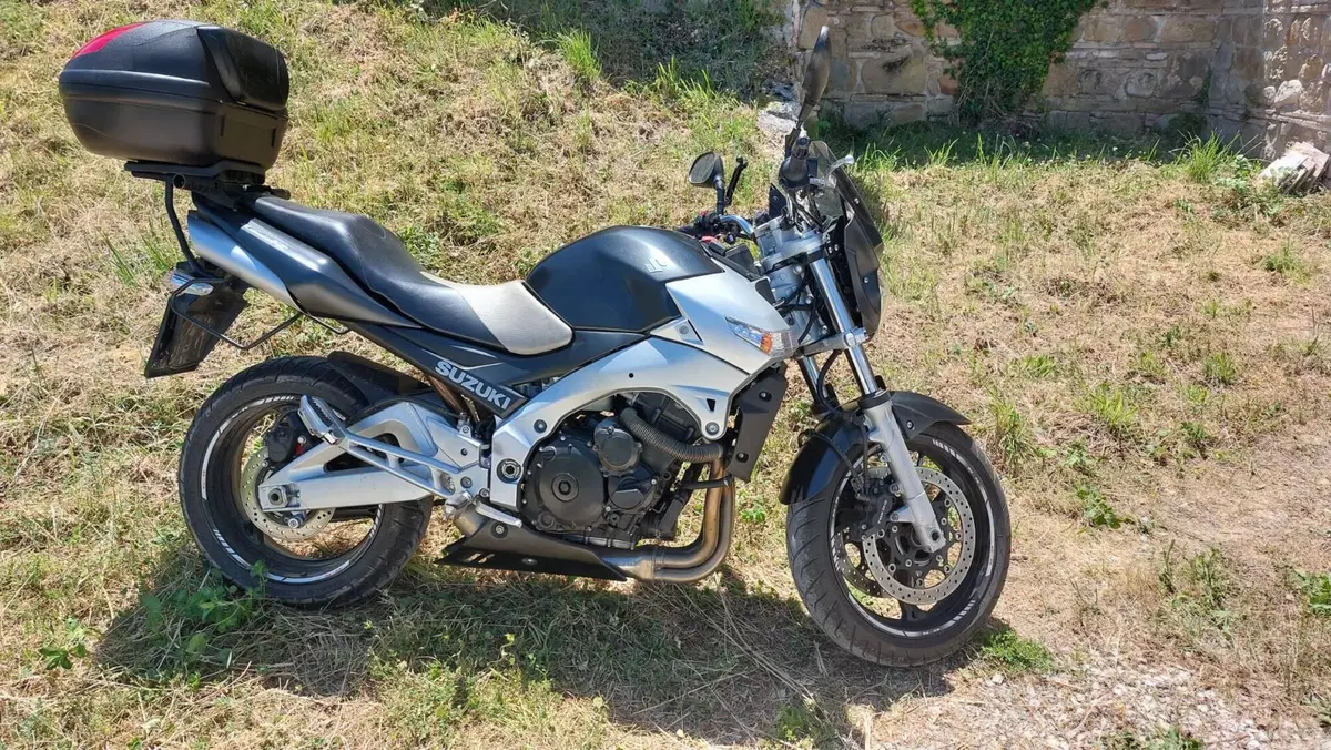 Suzuki GSR 600 (2006 - 11)