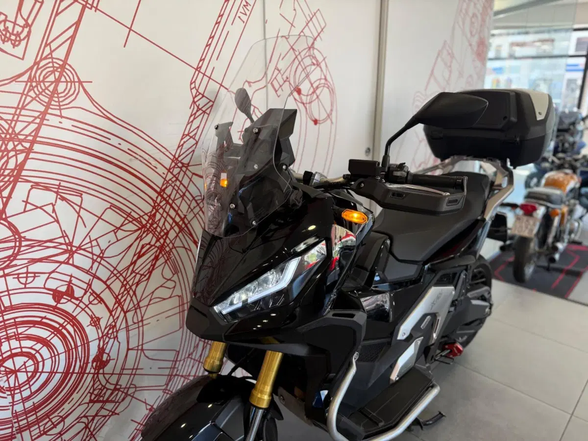 Honda X-ADV 750 DCT Adventure (2021 - 24) (14)