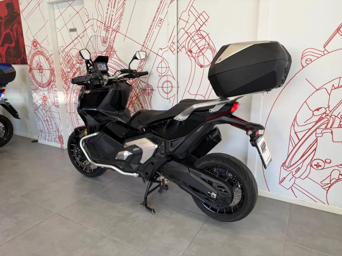 Honda X-ADV 750 DCT Adventure (2021 - 24) (6)