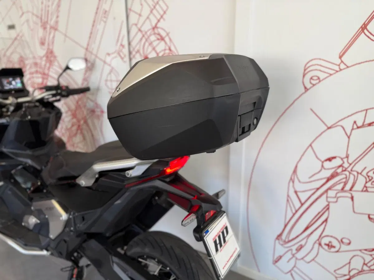 Honda X-ADV 750 DCT Adventure (2021 - 24) (16)