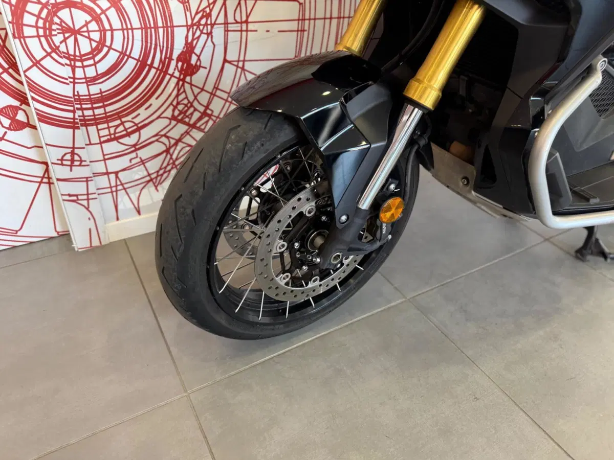 Honda X-ADV 750 DCT Adventure (2021 - 24) (13)
