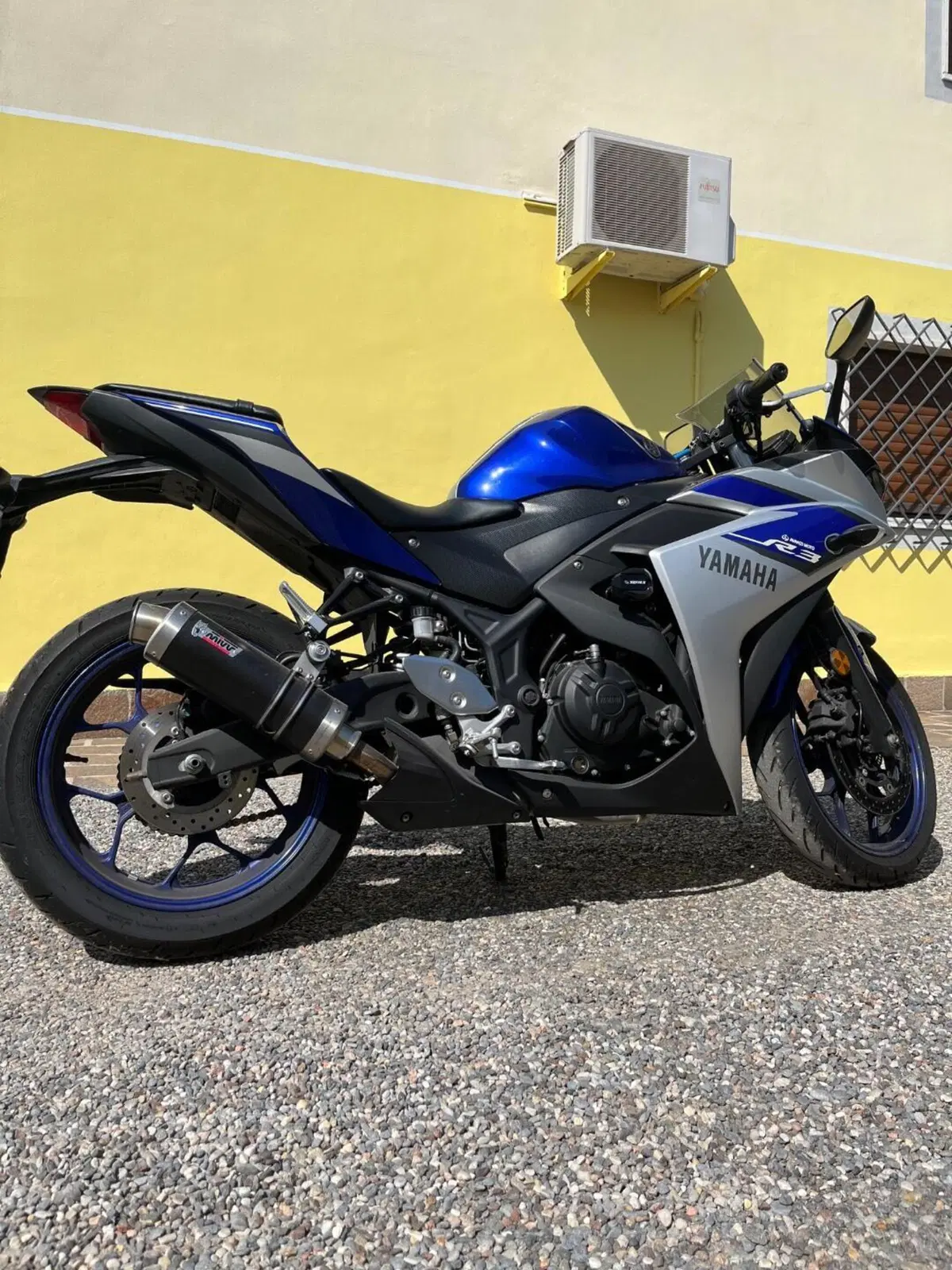 Yamaha YZF R3 (2015 - 17) (2)