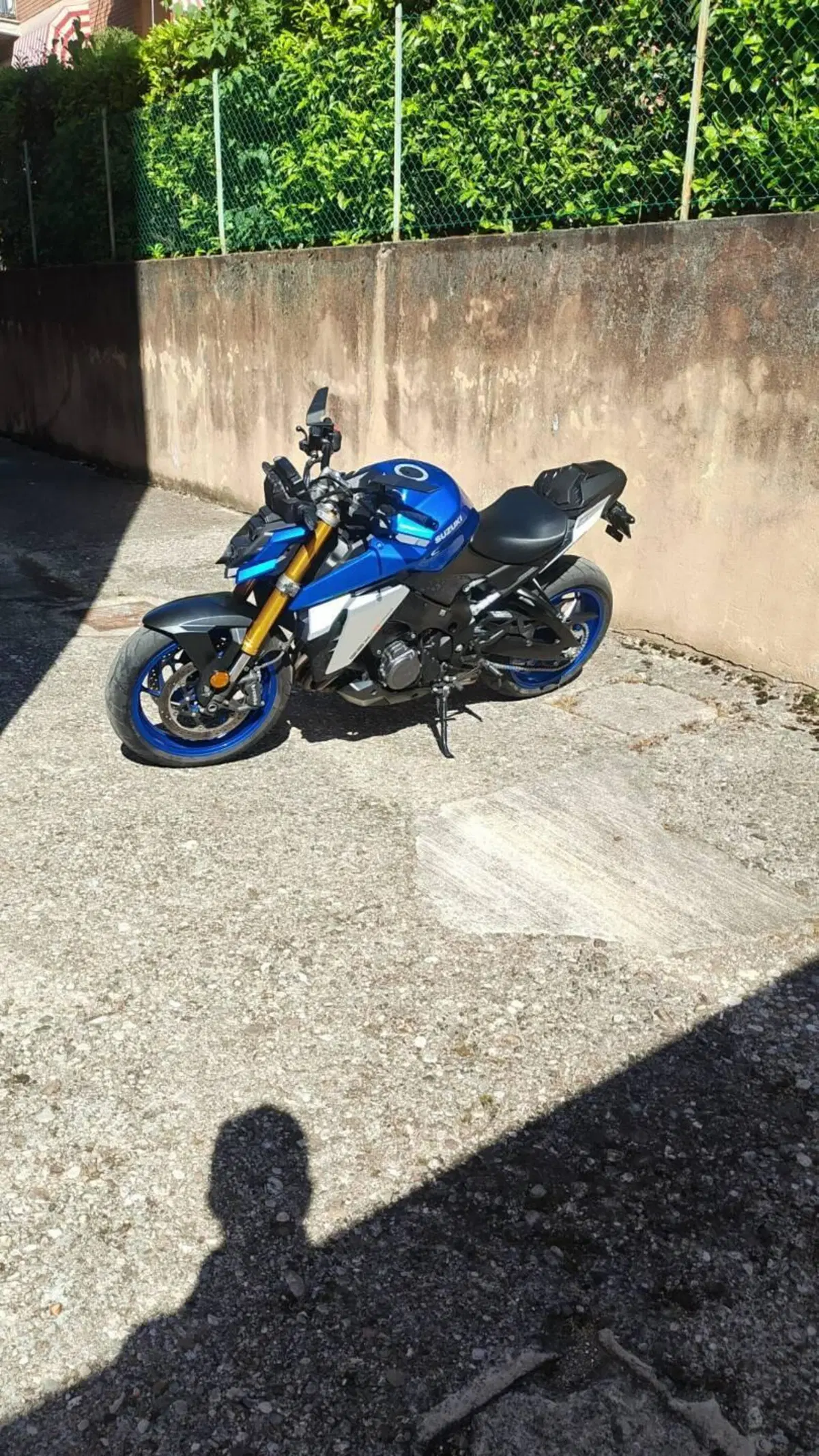 Suzuki GSX-S1000 (2021 - 25) (2)