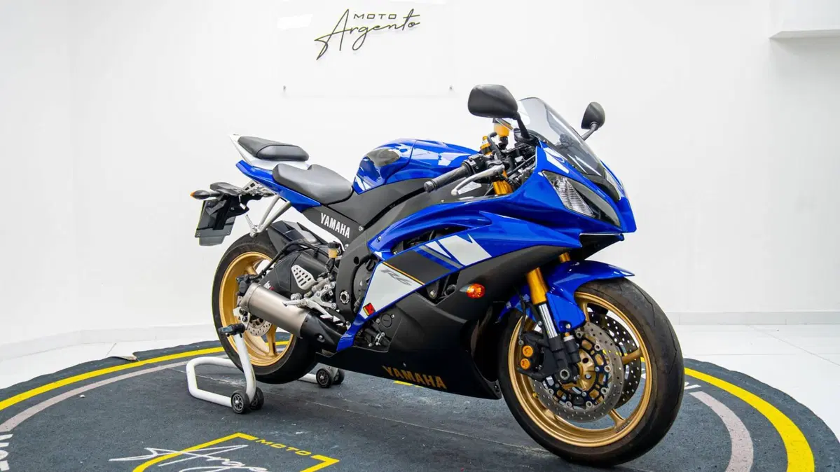 Yamaha YZF R6 (2008 - 09) (2)