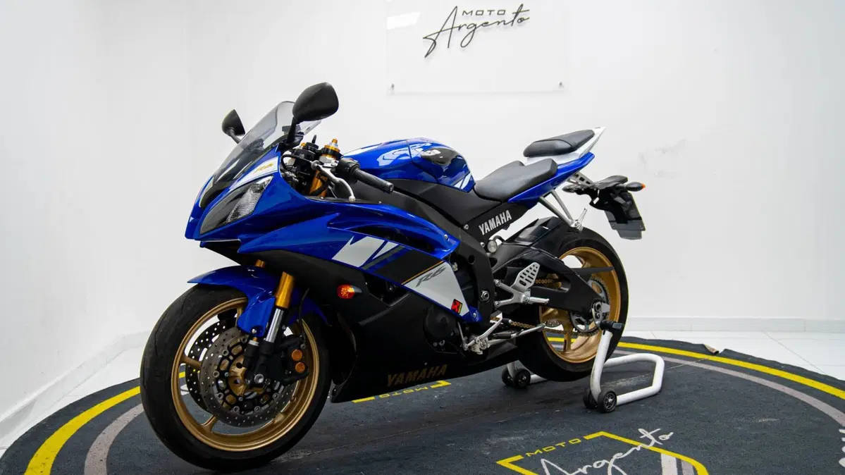 Yamaha YZF R6 (2008 - 09) (8)