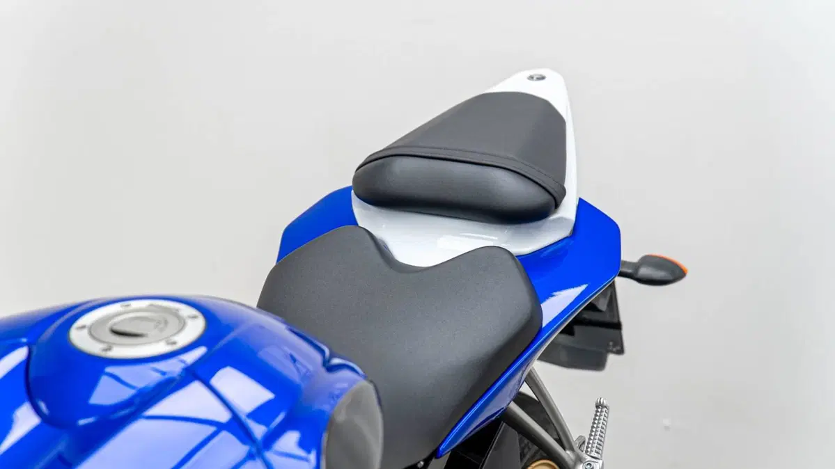 Yamaha YZF R6 (2008 - 09) (11)