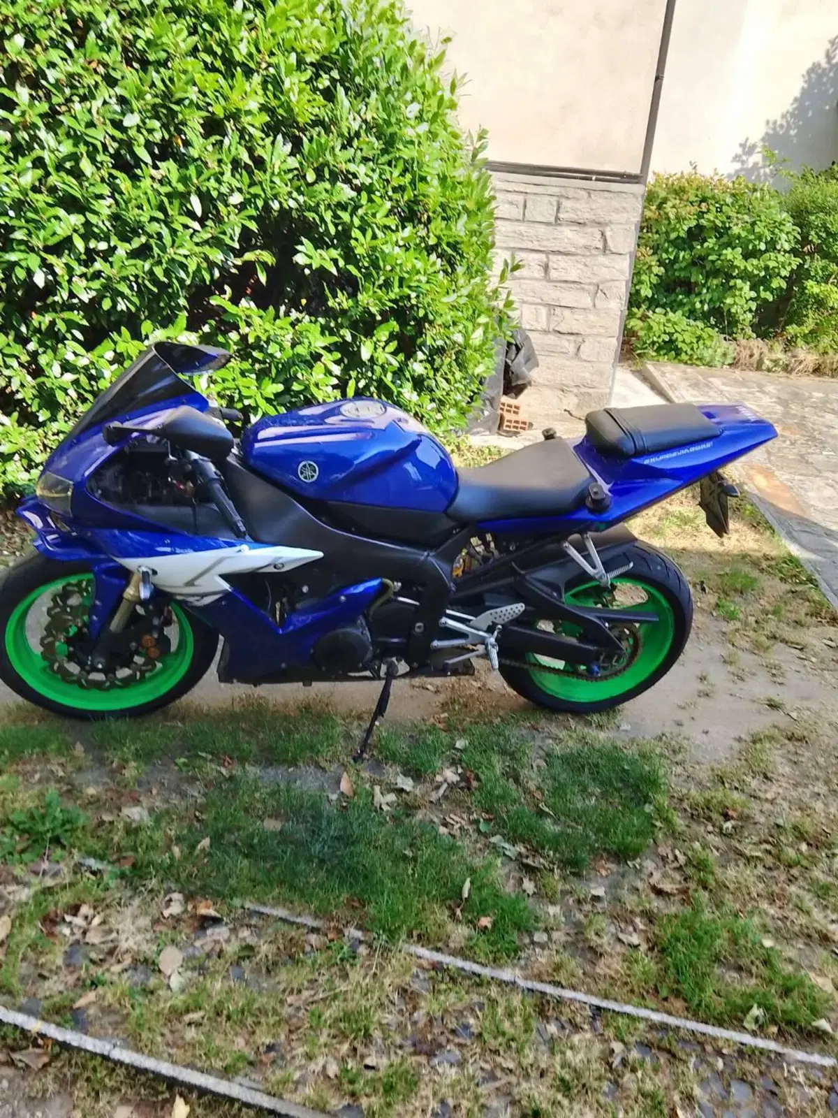 Yamaha YZF R1 (2002 - 03) (11)