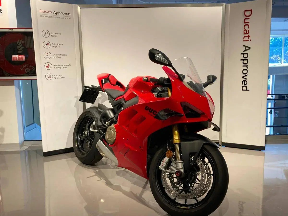 Ducati Panigale V4 S (2022 - 24) (2)