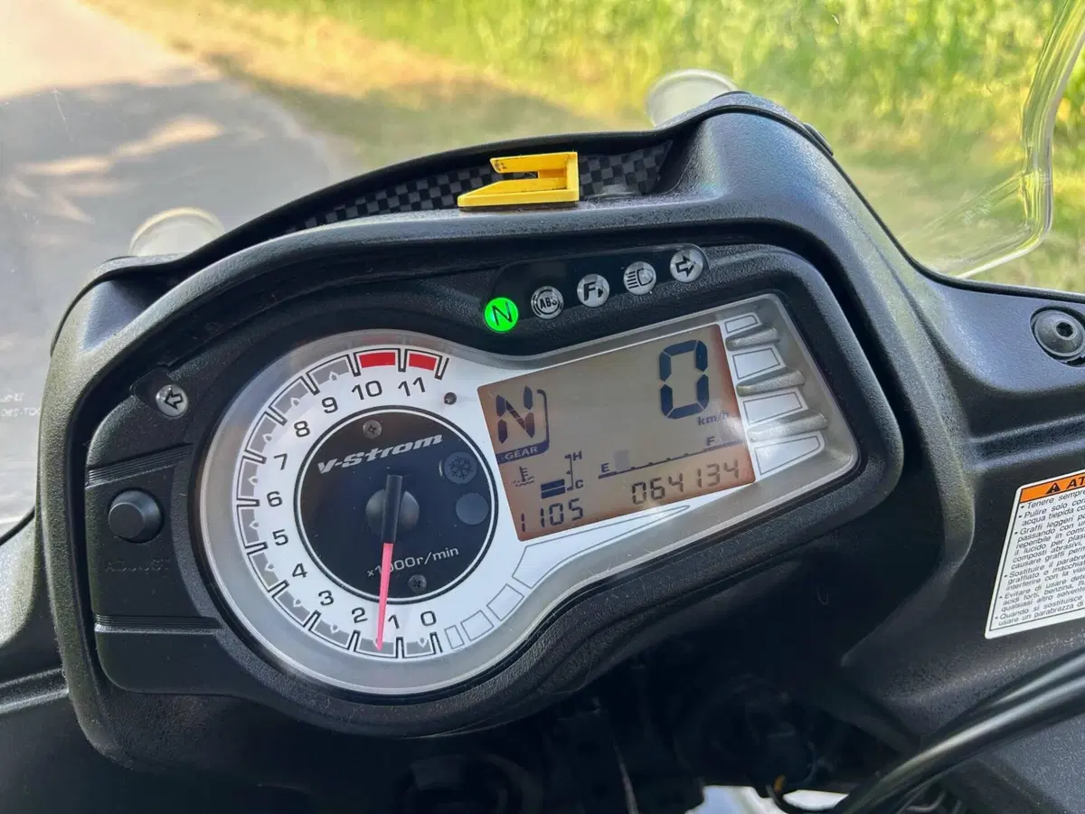 Suzuki V-Strom 650 ABS (2011 - 17) (5)