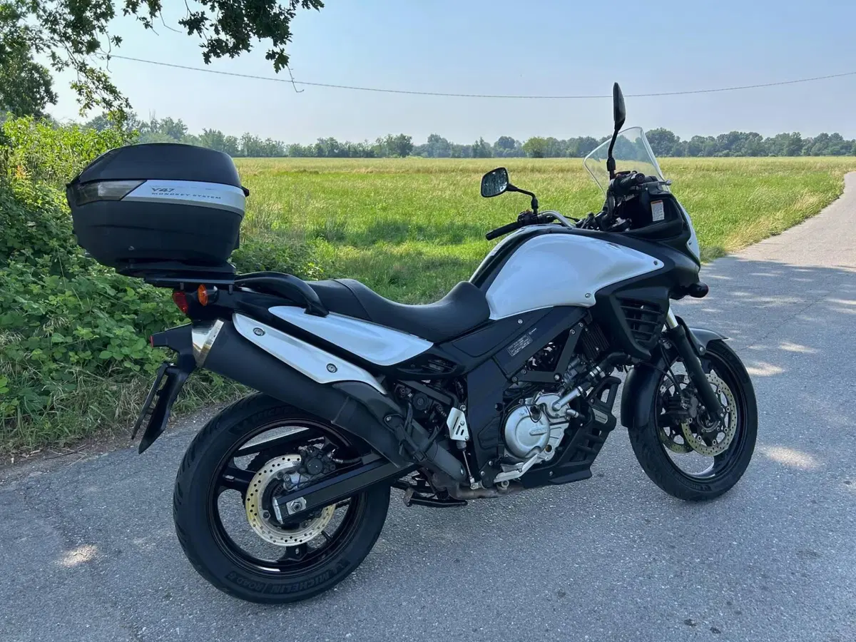 Suzuki V-Strom 650 ABS (2011 - 17) (6)