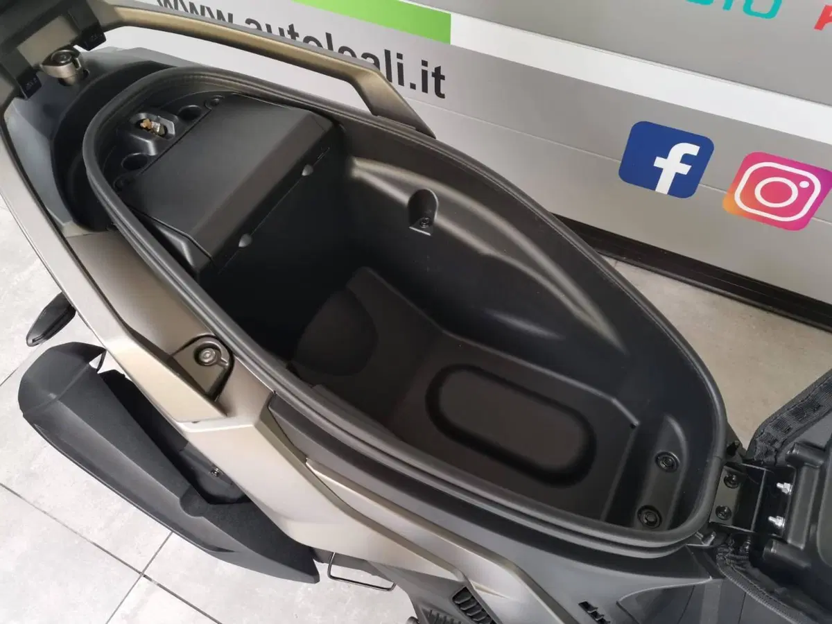 Kymco Agility 125 S (2022 - 26) (6)