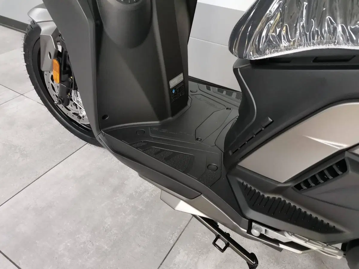 Kymco Agility 125 S (2022 - 26) (16)