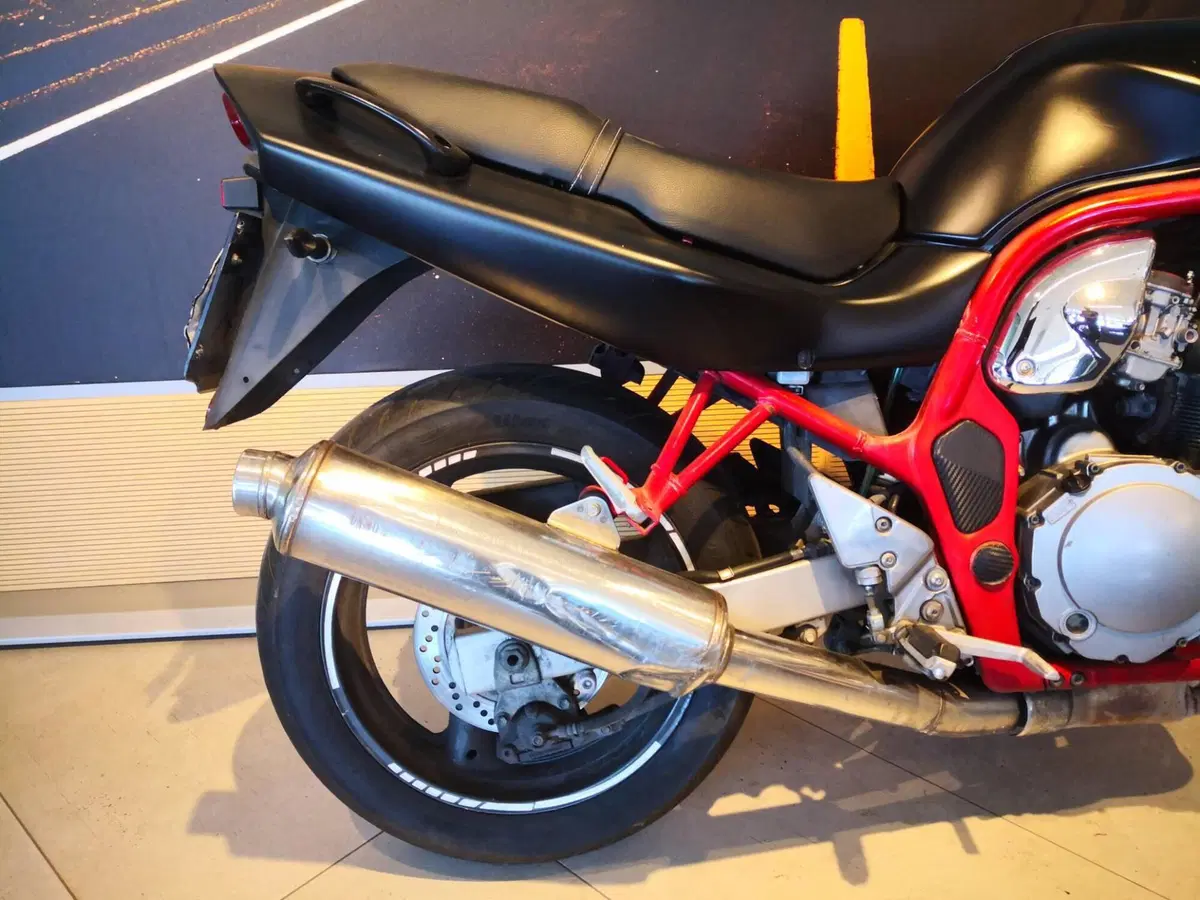 Suzuki GSF 600 Bandit (1995 - 99) (5)