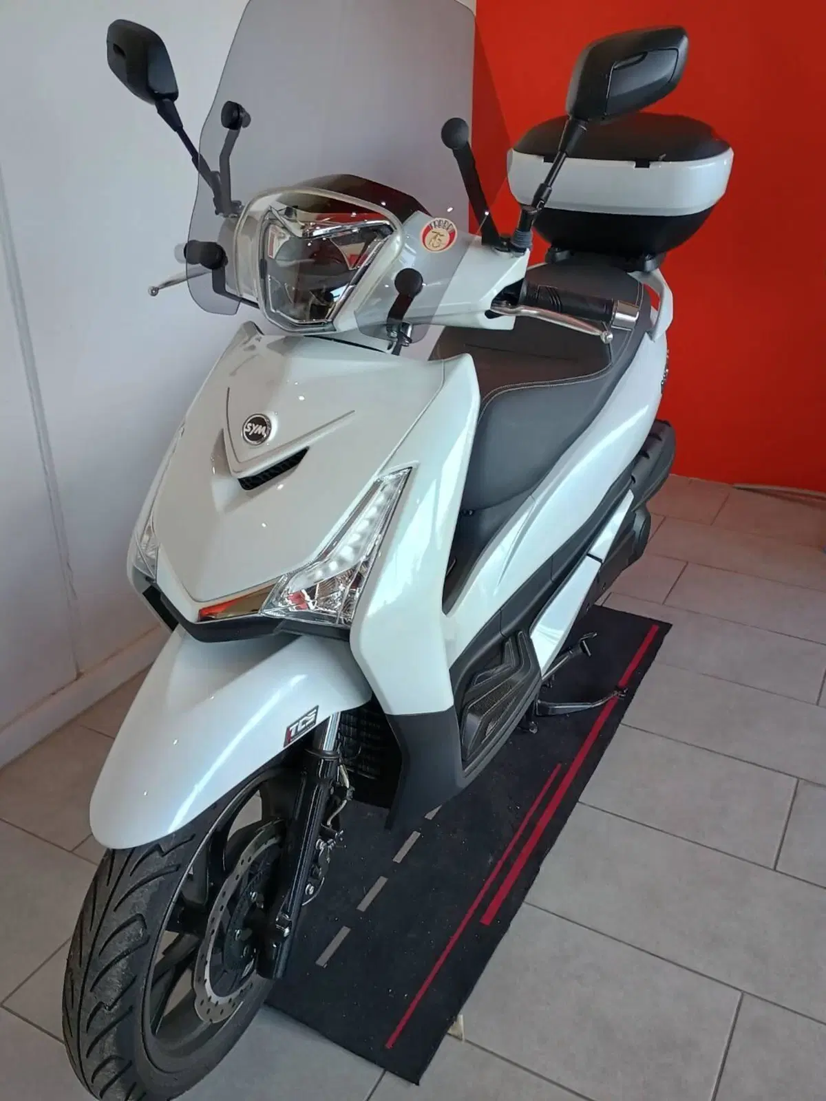 Sym HD 300 (2021 - 25) (3)