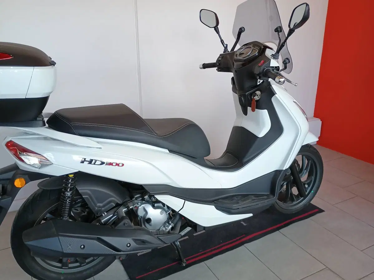 Sym HD 300 (2021 - 25) (9)