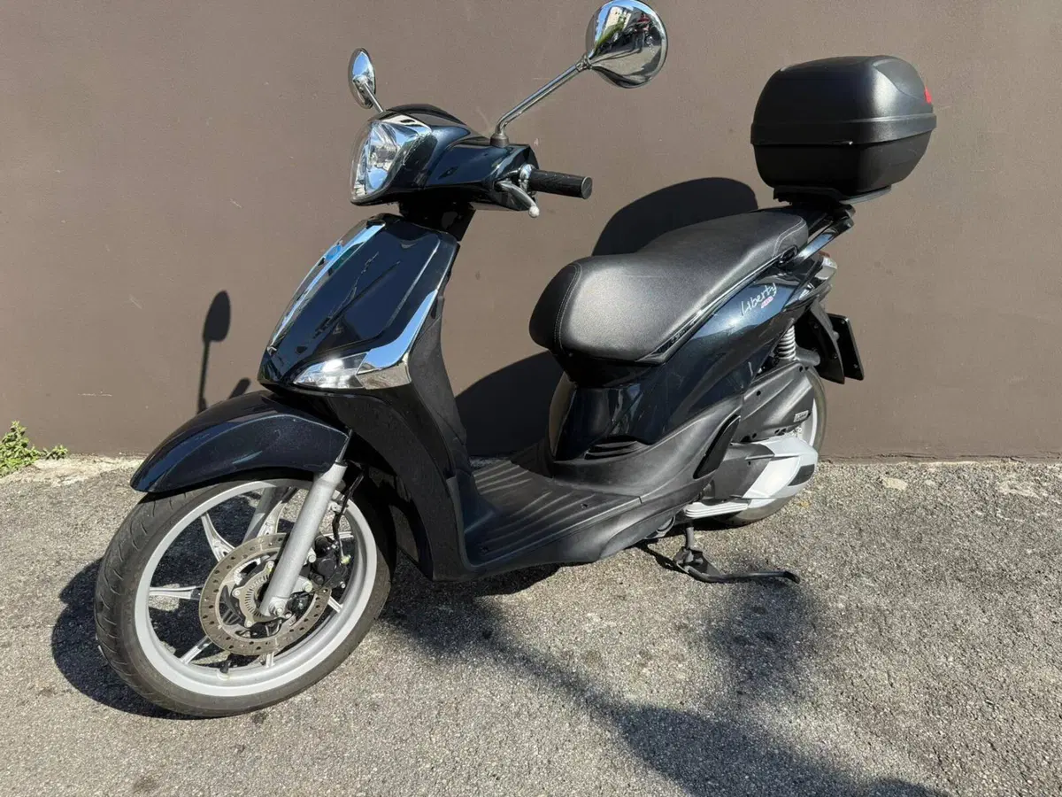 Piaggio Liberty 125 3V ABS (2021 - 24) (4)