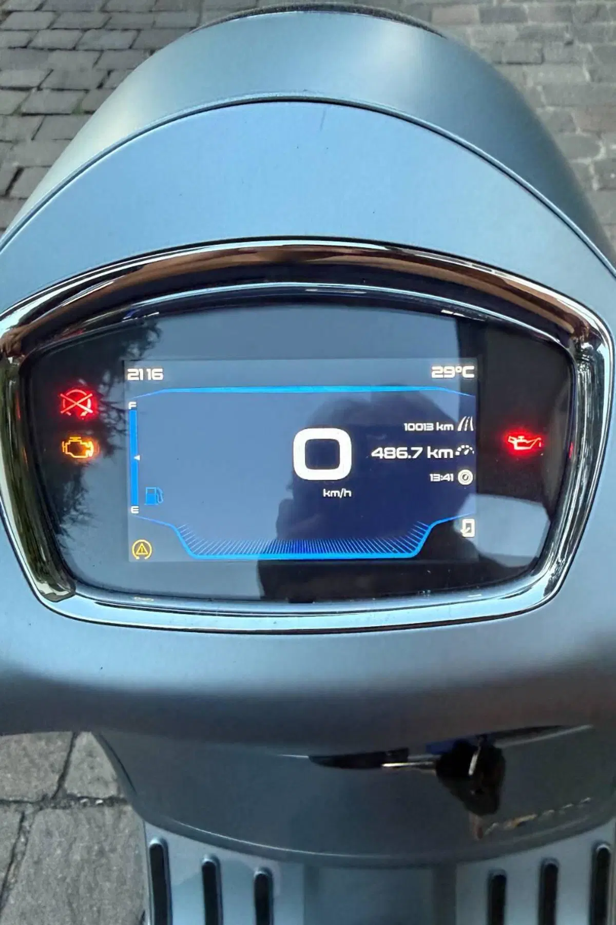 Vespa GTS 300 Hpe Super Tech (2019) (3)