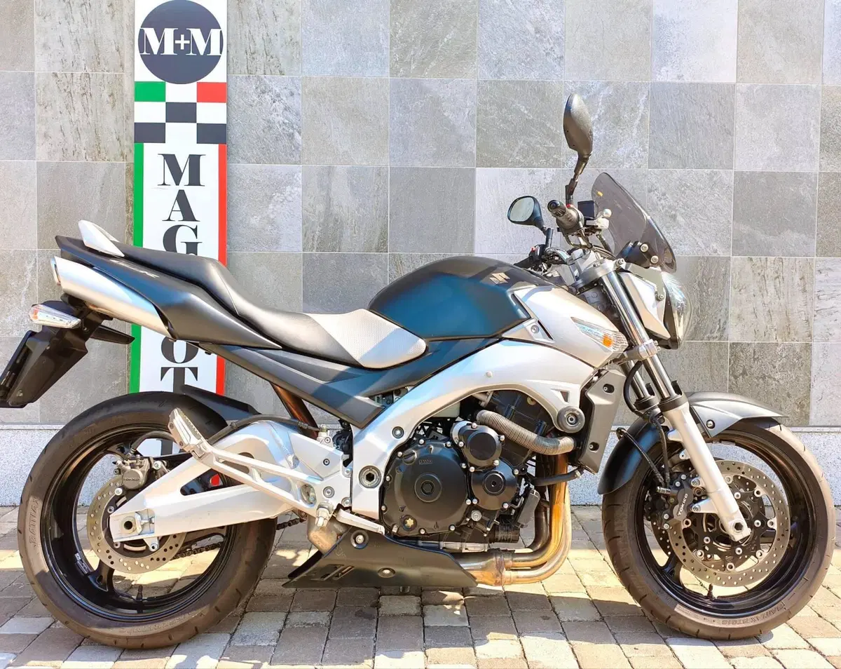 Suzuki GSR 600 (2006 - 11)