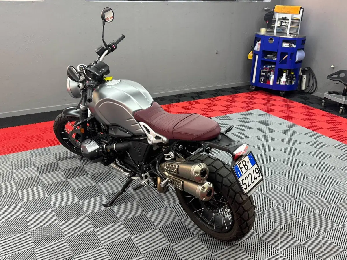 Bmw R nineT Scrambler (2021 - 24) (14)