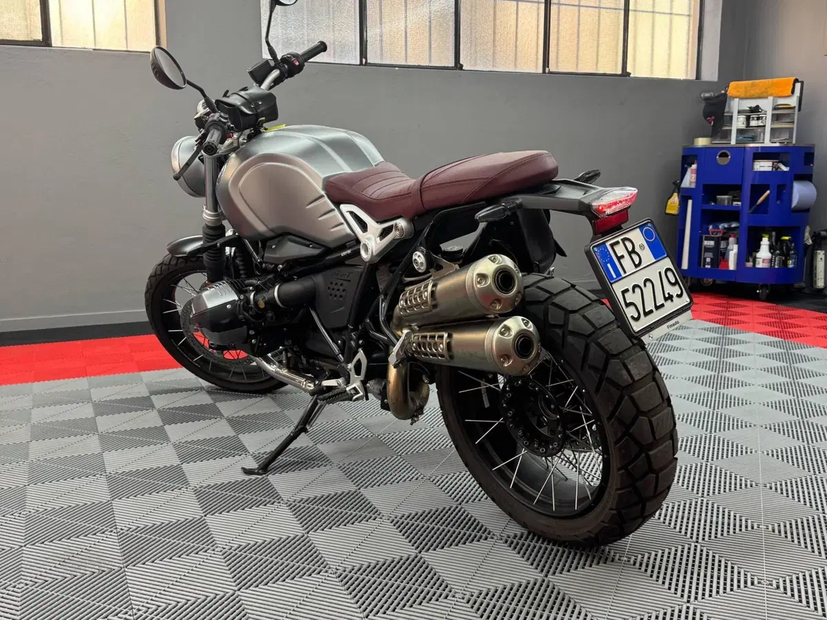 Bmw R nineT Scrambler (2021 - 24) (18)