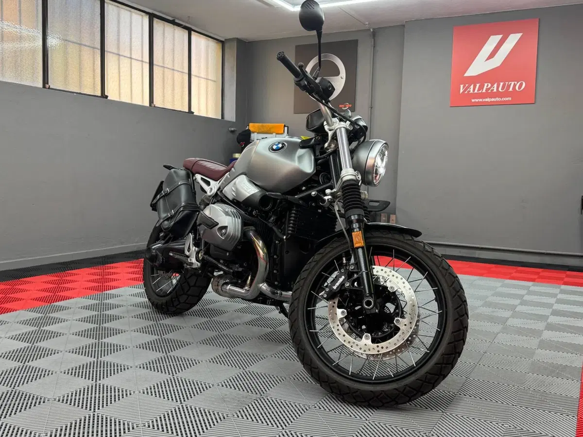 Bmw R nineT Scrambler (2021 - 24) (15)