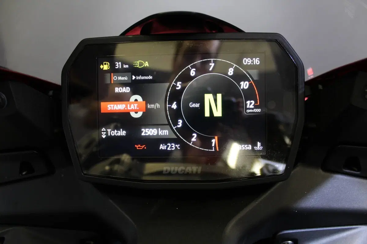 Ducati Panigale V2 (2025 - 26) (3)