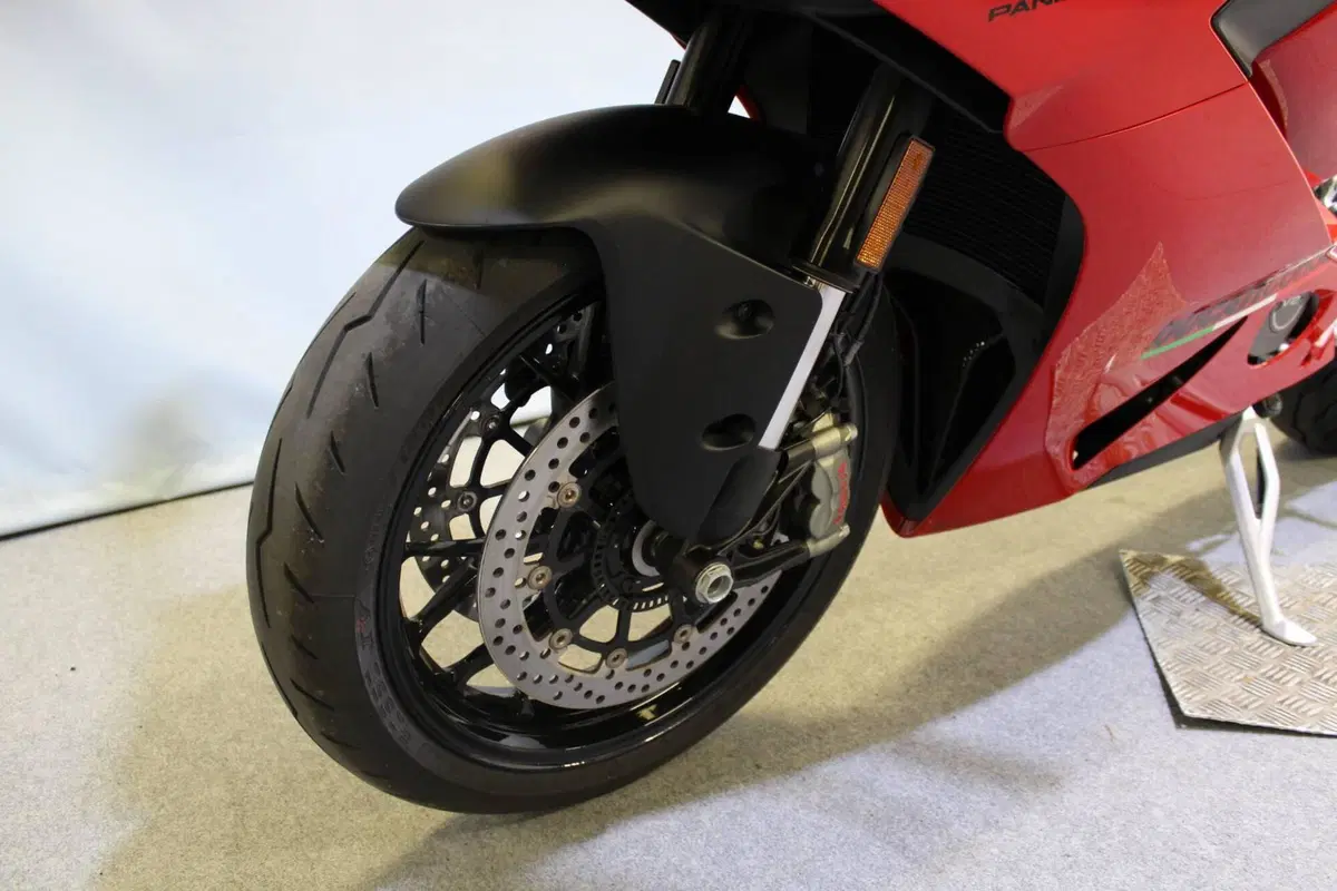 Ducati Panigale V2 (2025 - 26) (15)