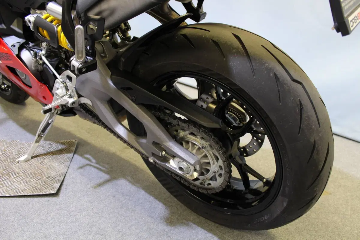 Ducati Panigale V2 (2025 - 26) (16)