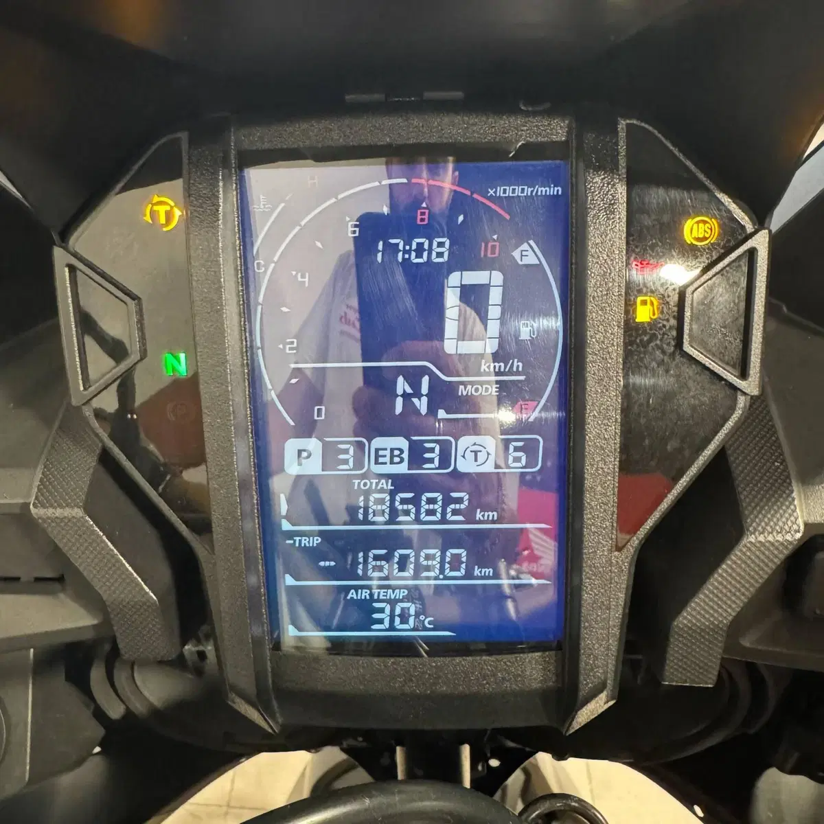 Honda Africa Twin CRF 1000L DCT (2018 - 19) (4)