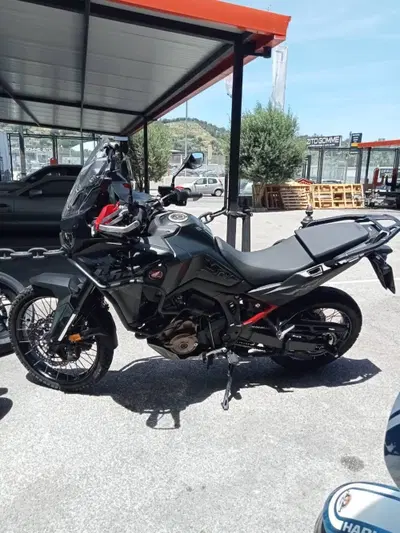 Honda Africa Twin CRF 1100L ES (2024 - 26) usata