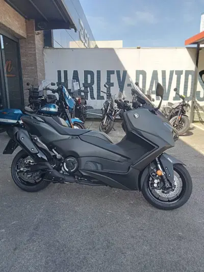 Yamaha T-Max 560 (2025 - 26) usata
