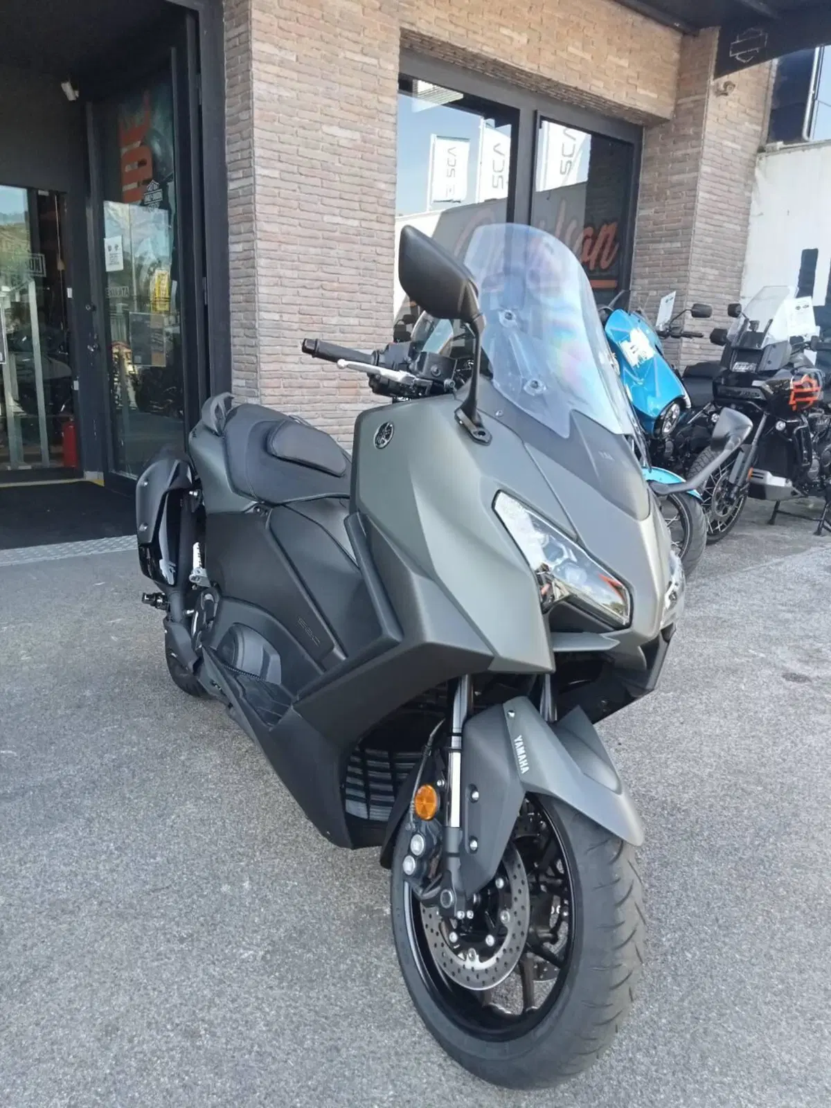 Yamaha T-Max 560 (2025 - 26) (2)