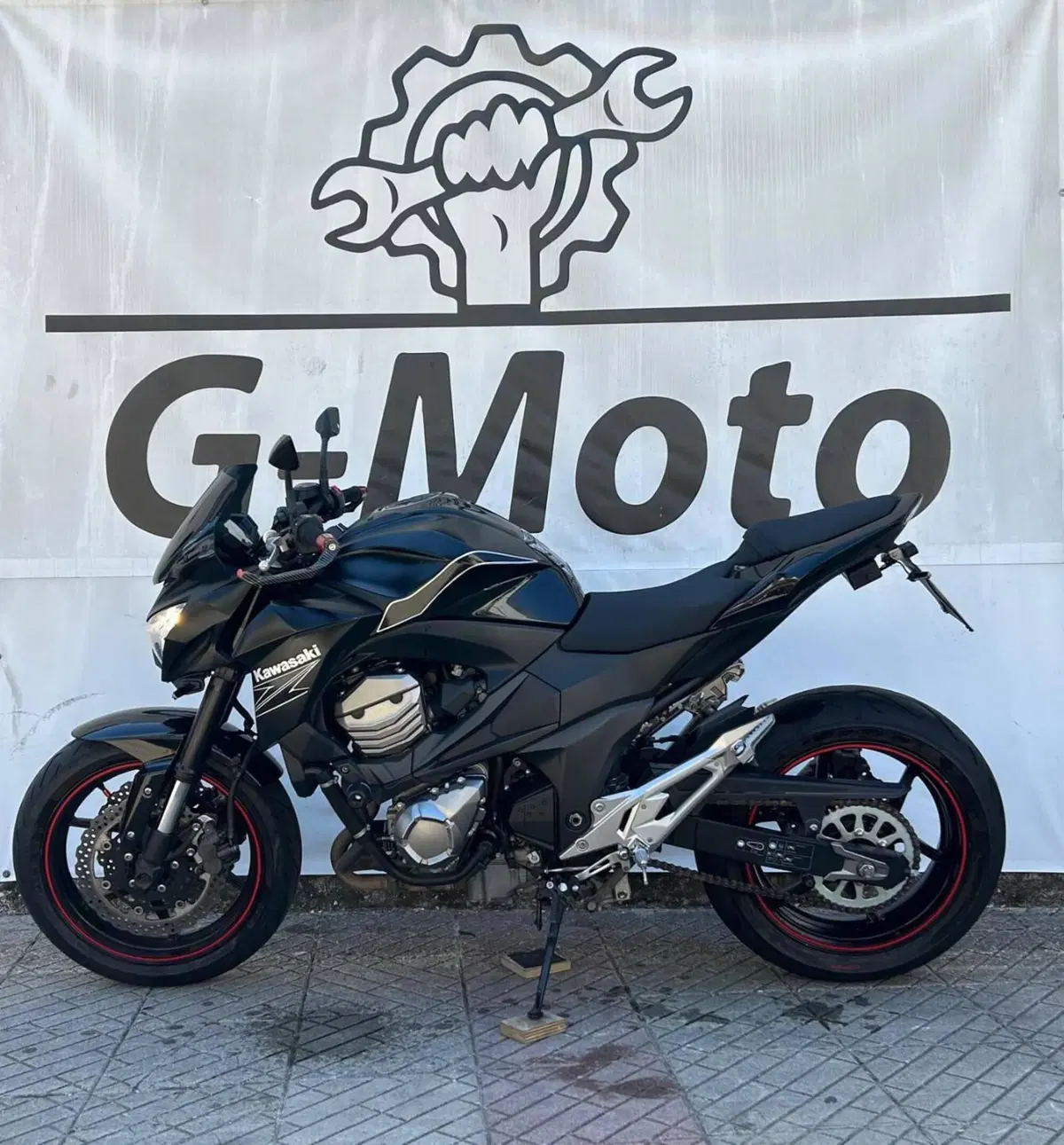 Kawasaki Z 800 e (2012 - 13) (4)