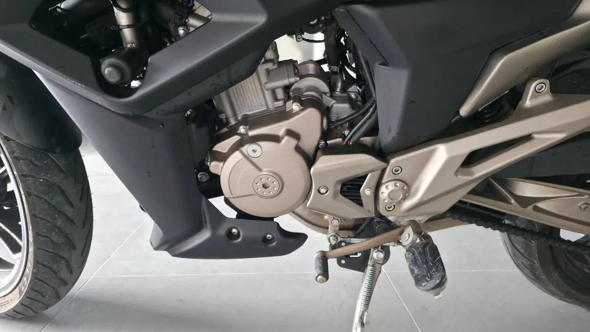 Zontes ZT125-G1 (2020 - 26) (10)