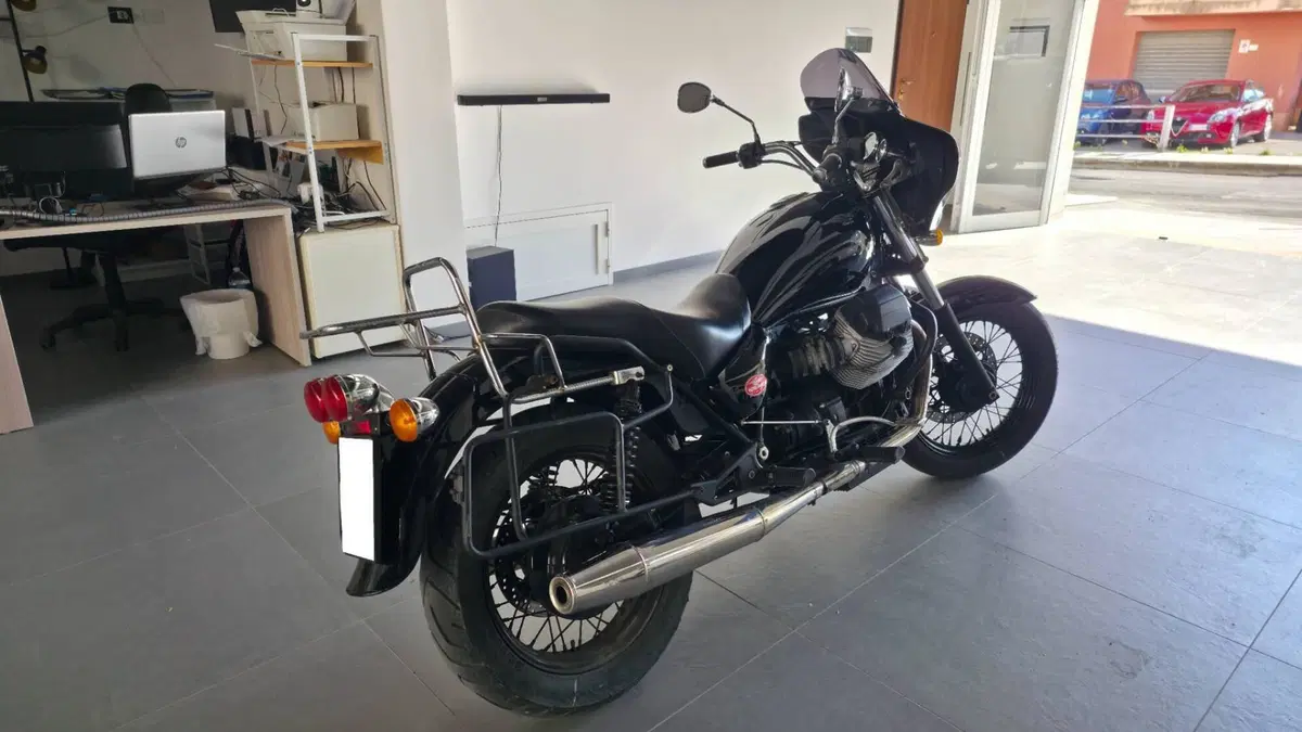 Moto Guzzi CALIFORNIA 1100 EV (5)