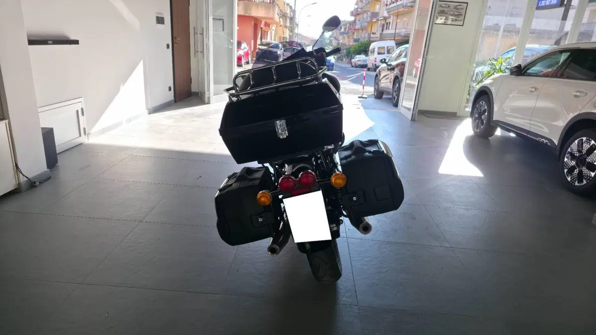 Moto Guzzi CALIFORNIA 1100 EV (18)