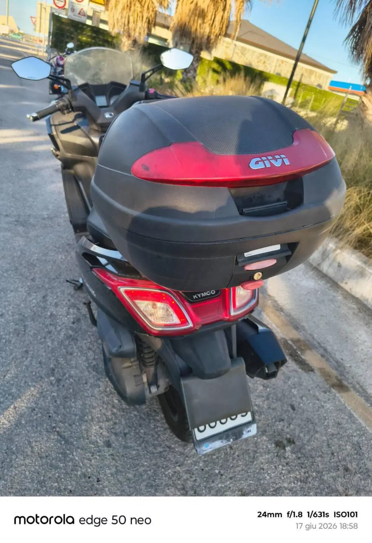 Kymco Downtown 350i ABS (2015 - 17) (8)