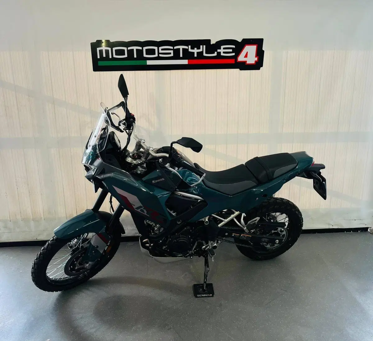 Kawasaki KLE 500 SE (2026) (2)