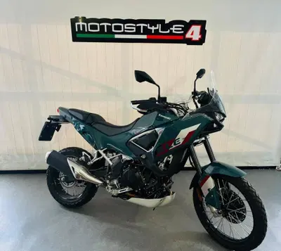 Kawasaki KLE 500 SE (2026) usata