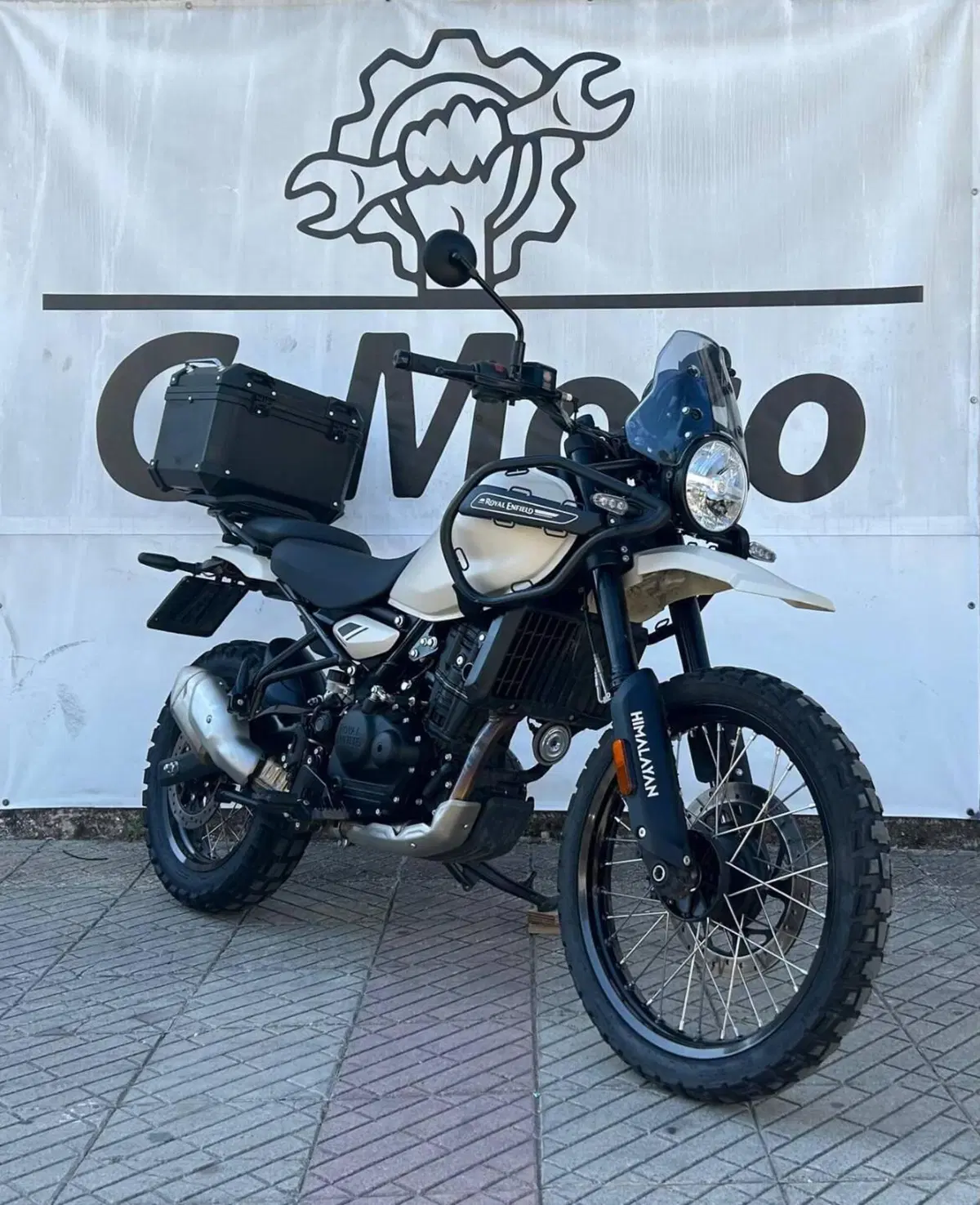 Royal Enfield Himalayan 450 (2024 - 26)