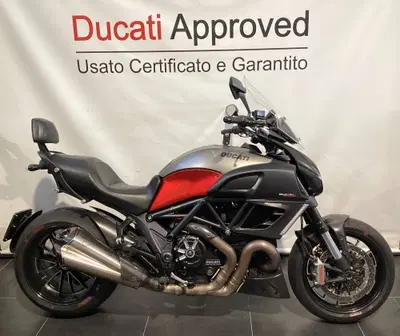 Ducati Diavel 1200 Strada (2010 - 14) usata