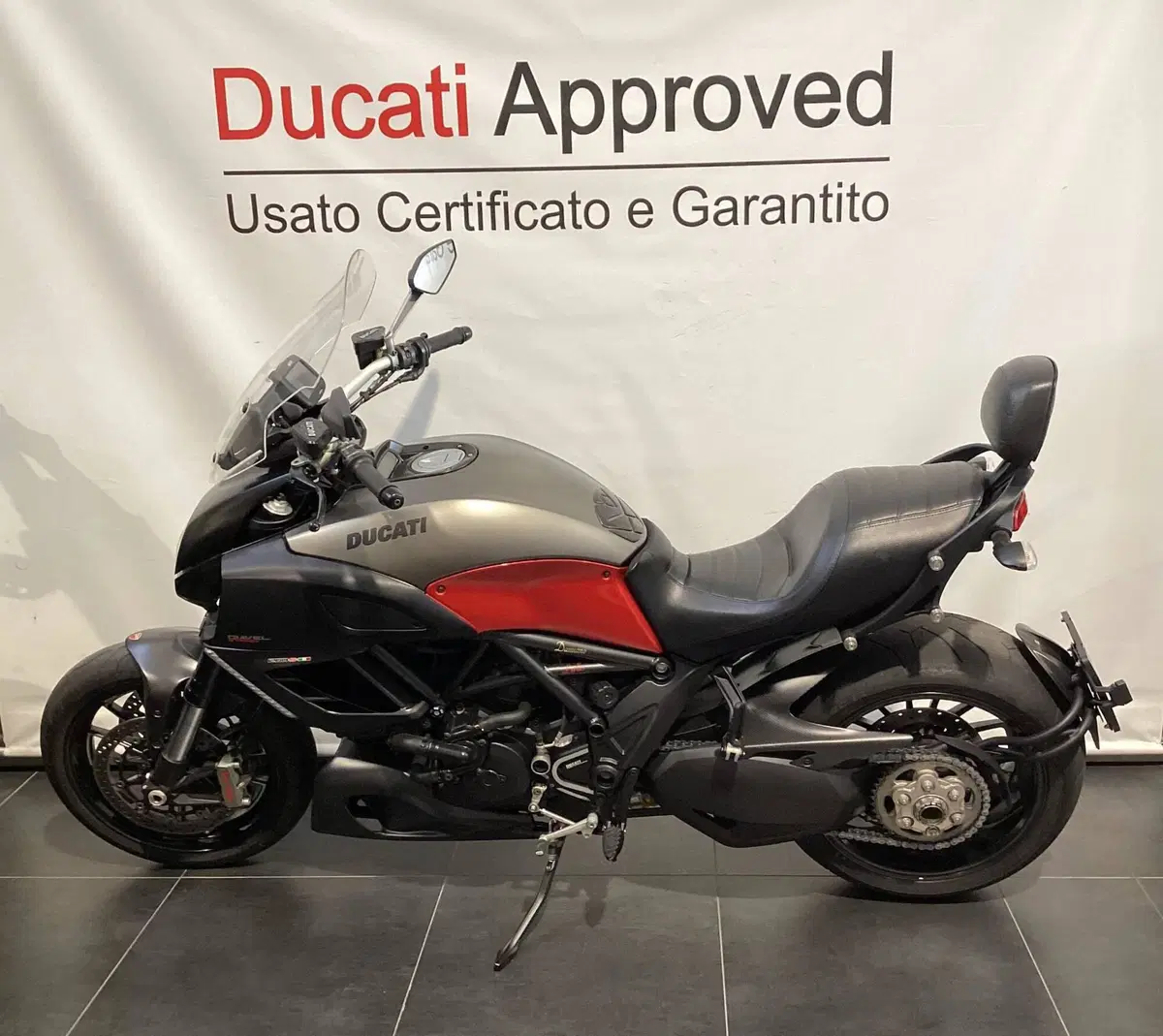 Ducati Diavel 1200 Strada (2010 - 14) (3)