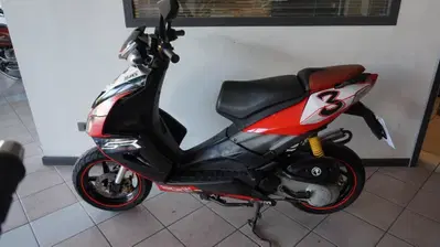 Aprilia SR 50 I.E. R Factory (2007 - 11) usata