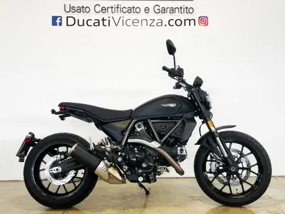 Ducati Scrambler 800 Icon Dark (2025 - 26) usata