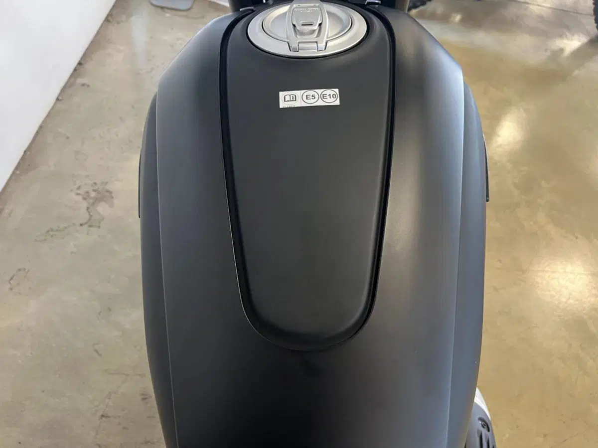 Ducati Scrambler 800 Icon Dark (2025 - 26) (10)