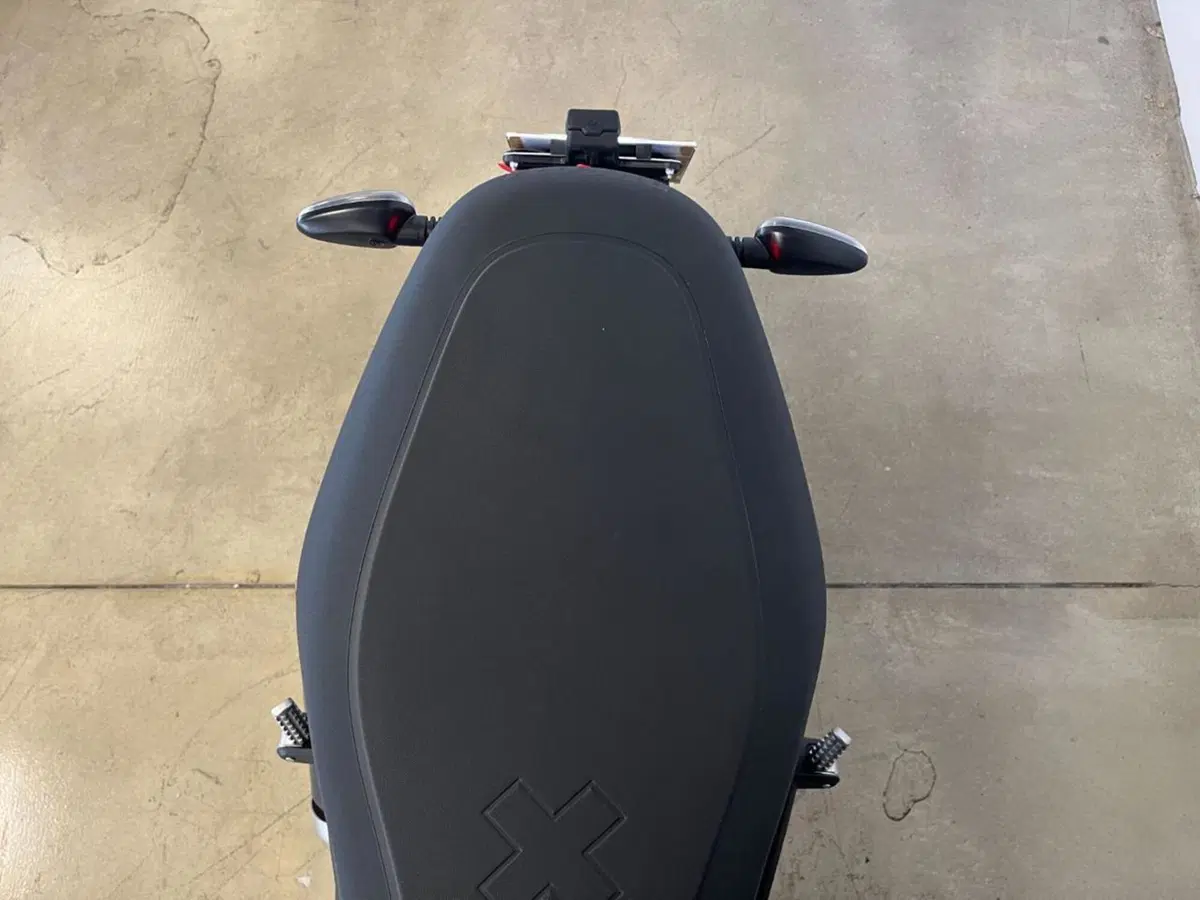 Ducati Scrambler 800 Icon Dark (2025 - 26) (8)