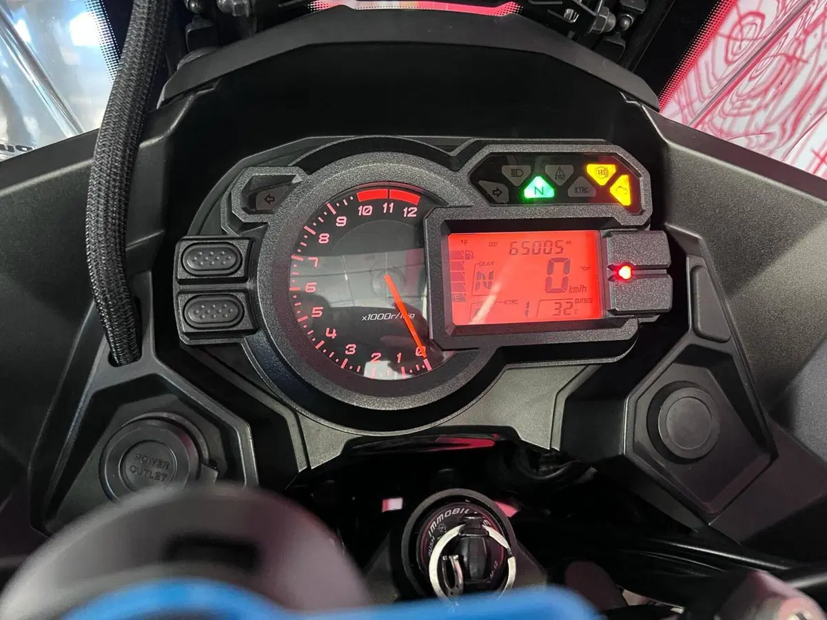 Kawasaki Versys 1000 Grand Tourer (2017 - 20) (9)