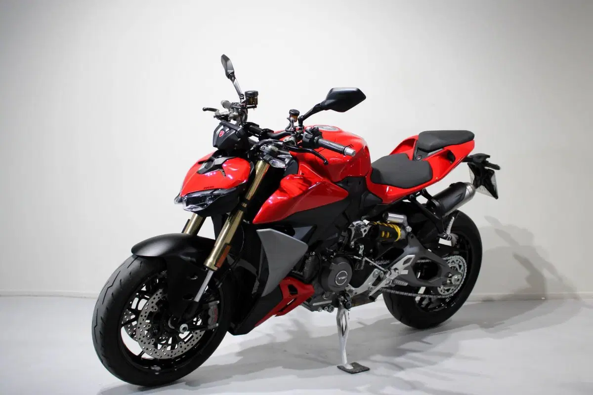 Ducati Streetfighter V2 (2025 - 26) (2)