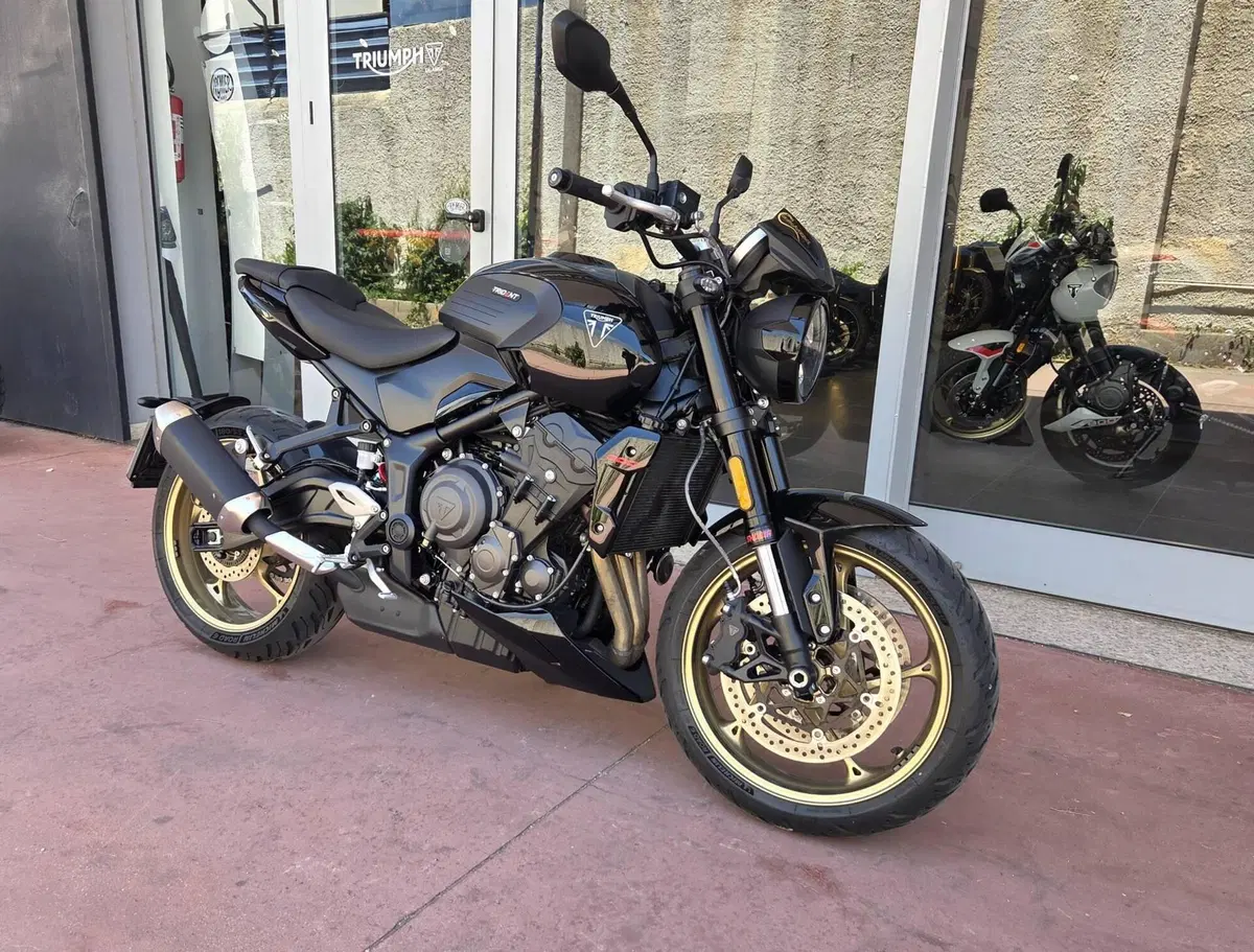Triumph Trident 800 (2026)